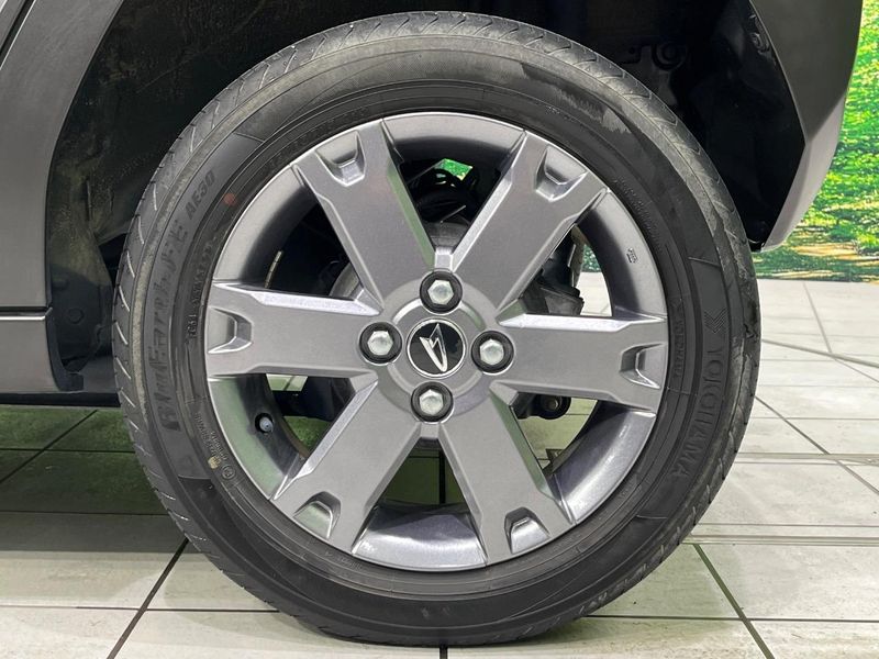 2023 Daihatsu Taft 5BA-LA910S (UW-6a9b88f471d5a)[13]