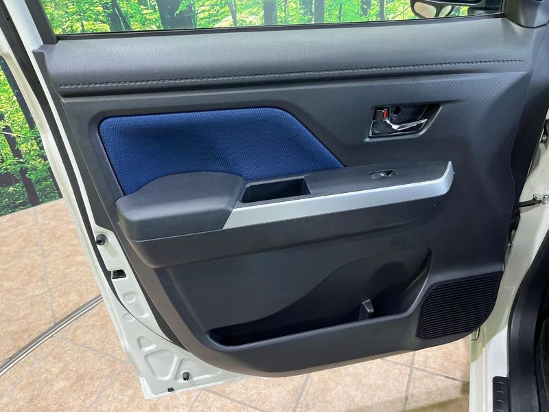 2020 Toyota Roomy DBA-M900A (UW-6a9b88ffc4155)[18]