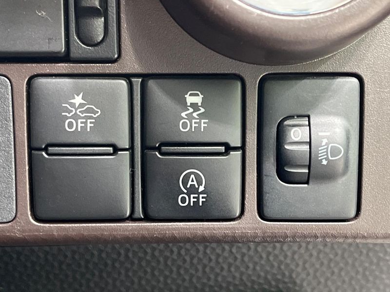 2018 Toyota TANK DBA-M910A (UW-6a9b890c9d3b1)[26]