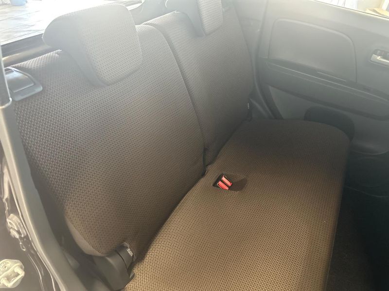 2013 Suzuki MR Wagon DBA-MF33S (UW-6a9b892395d71)[23]