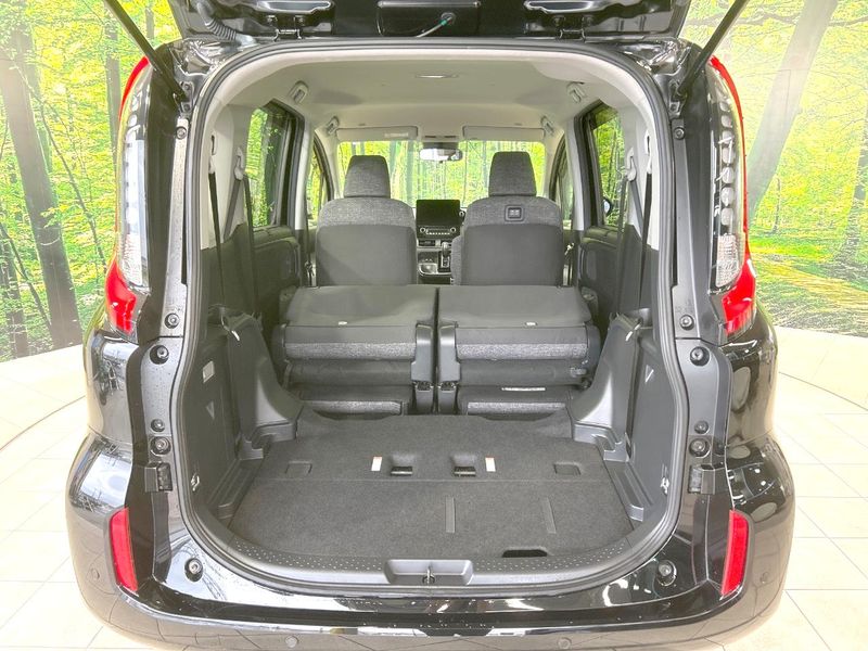 2022 Toyota Sienta 6AA-MXPL10G (UW-6a9b89a3264b1)[11]