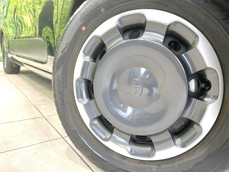 2022 Toyota Sienta 6AA-MXPL10G (UW-6a9b89a3264b1)[25]