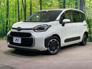 2023 Toyota Sienta 6AA-MXPL10G