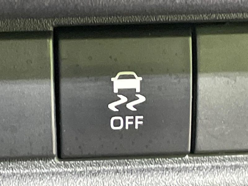 2023 Toyota Sienta 6AA-MXPL10G (UW-6a9b89a4ccbfd)[8]