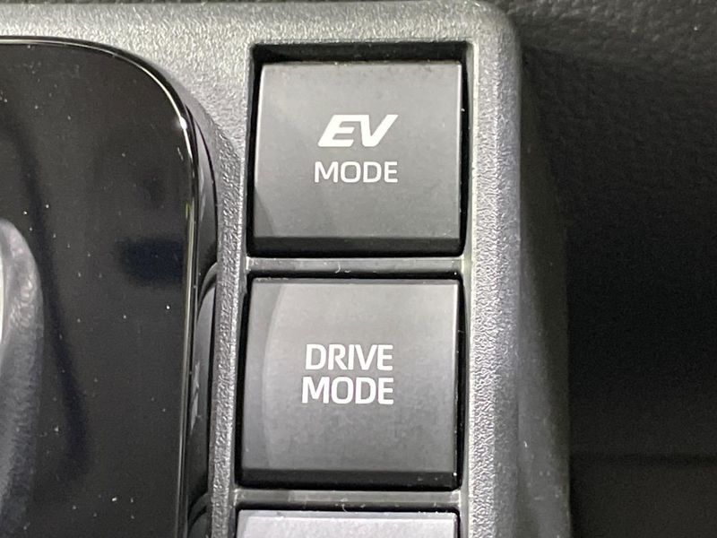 2023 Toyota Sienta 6AA-MXPL10G (UW-6a9b89a4ccbfd)[20]