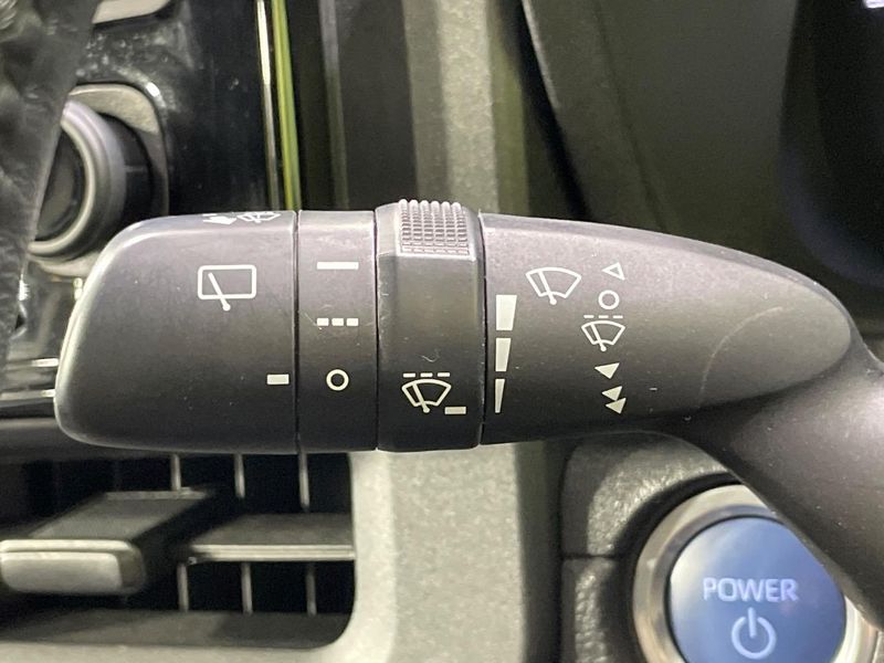 2023 Toyota Sienta 6AA-MXPL10G (UW-6a9b89a4ccbfd)[17]