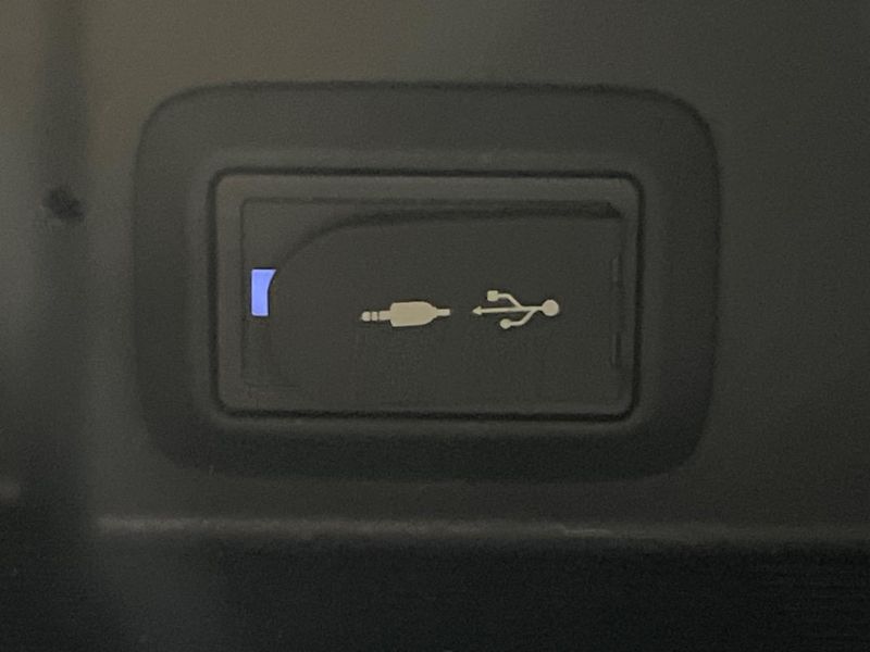 2021 Toyota Harrier 6BA-MXUA80 (UW-6a9b89b282569)[27]