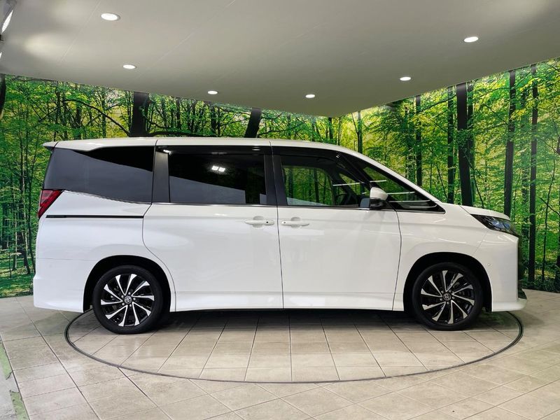2023 Toyota Noah 6BA-MZRA90W (UW-6a9b89ca94c83)[9]