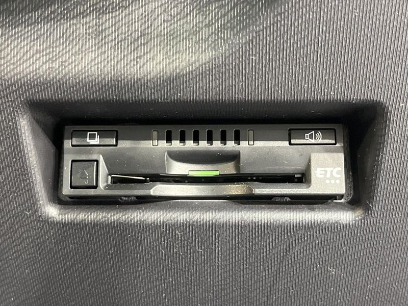 2015 Toyota Aqua DAA-NHP10 (UW-6a9b89dc80c85)[13]