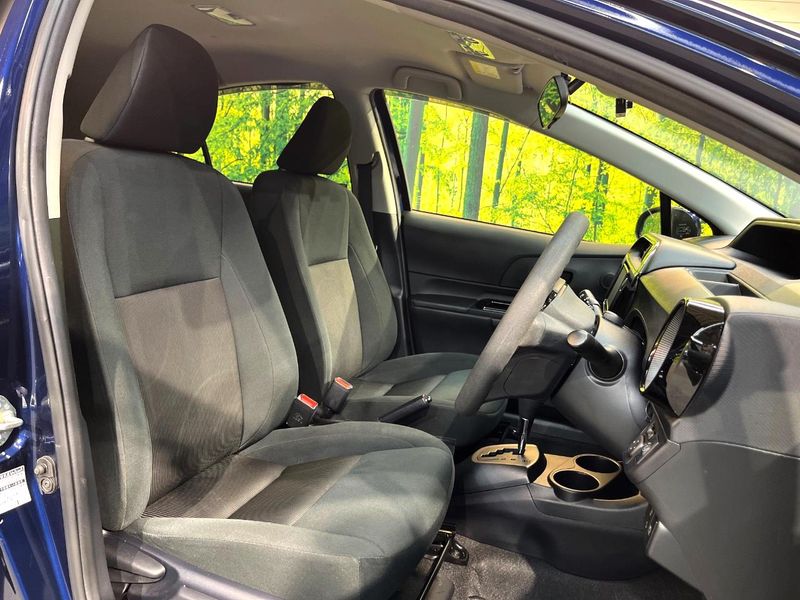 2018 Toyota Aqua DAA-NHP10 (UW-6a9b89e7ba65f)[29]