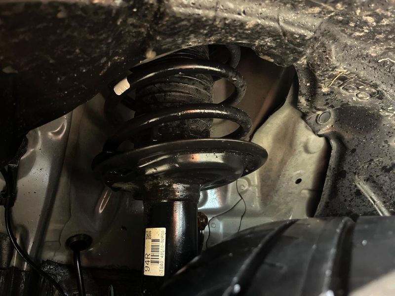 2018 Toyota Aqua DAA-NHP10 (UW-6a9b89e7ba65f)[27]