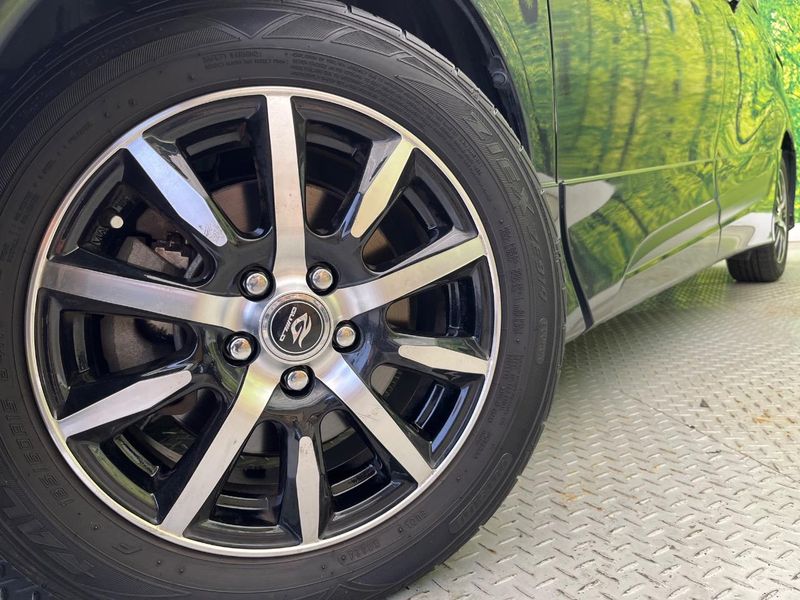 2017 Toyota Sienta DAA-NHP170G (UW-6a9b89edd86ca)[20]