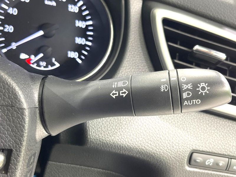2016 Nissan X-Trail DBA-NT32 (UW-6a9b8a00d5e0a)[21]