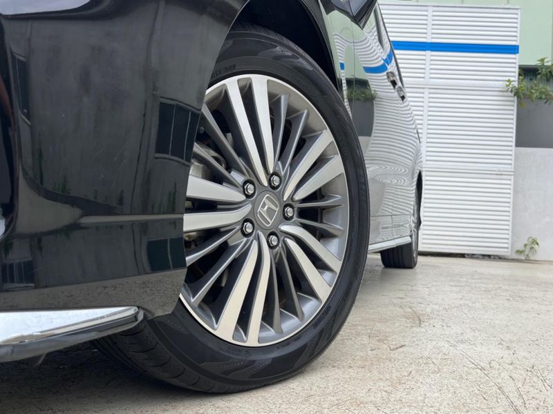 2018 Honda Odyssey Hybrid 6AA-RC4 (UW-6a9b8a0b1da67)[6]
