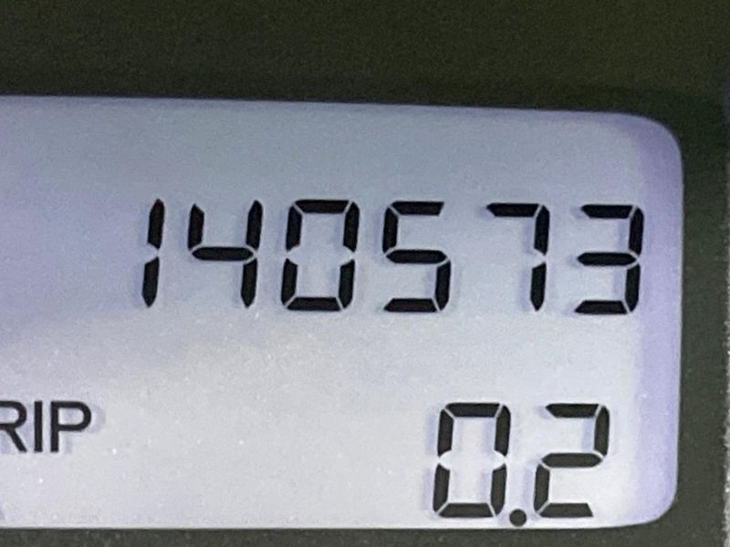 2009 Honda Stream DBA-RN6 (UW-6a9b8a0ed401f)[2]