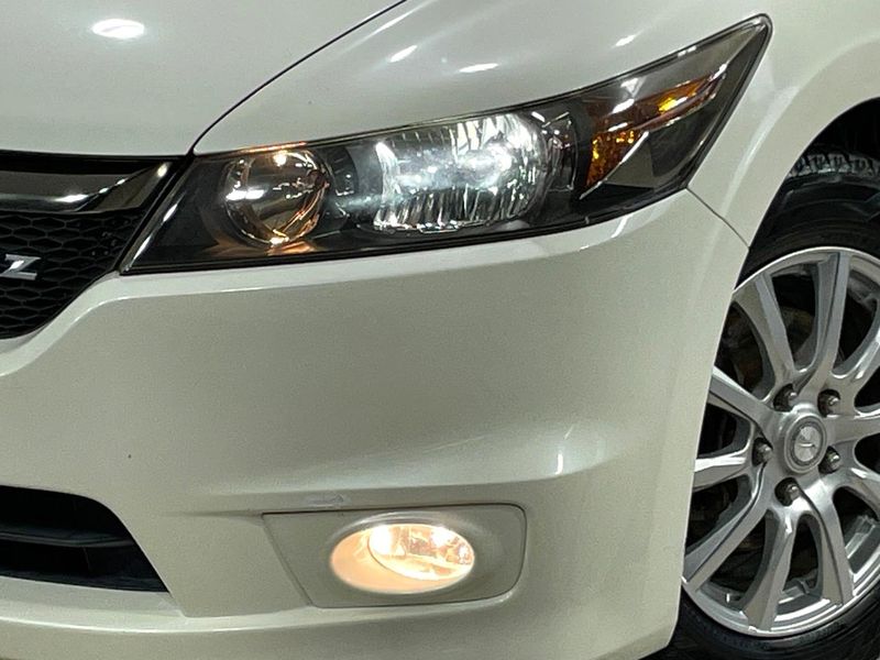 2009 Honda Stream DBA-RN6 (UW-6a9b8a0ed401f)[7]