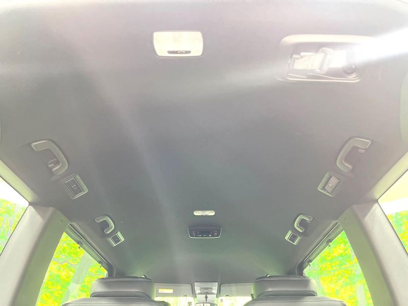 2024 Honda Step Wagon 6AA-RP8 (UW-6a9b8a13e1ba4)[29]