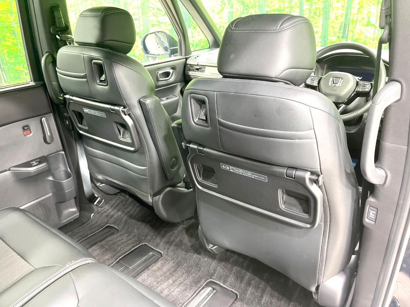 2024 Honda Step Wagon 6AA-RP8 (UW-6a9b8a13e1ba4)[17]