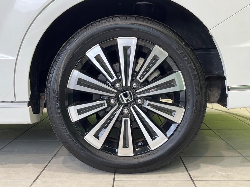 2024 Honda Step Wagon 6AA-RP8 (UW-6a9b8a14e002c)[12]