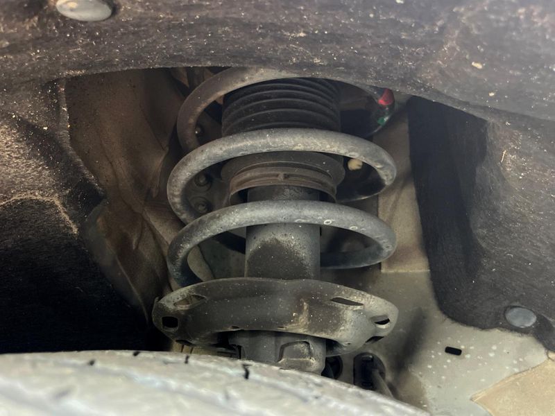 2016 Honda Vezel DAA-RU3 (UW-6a9b8a19861a0)[8]