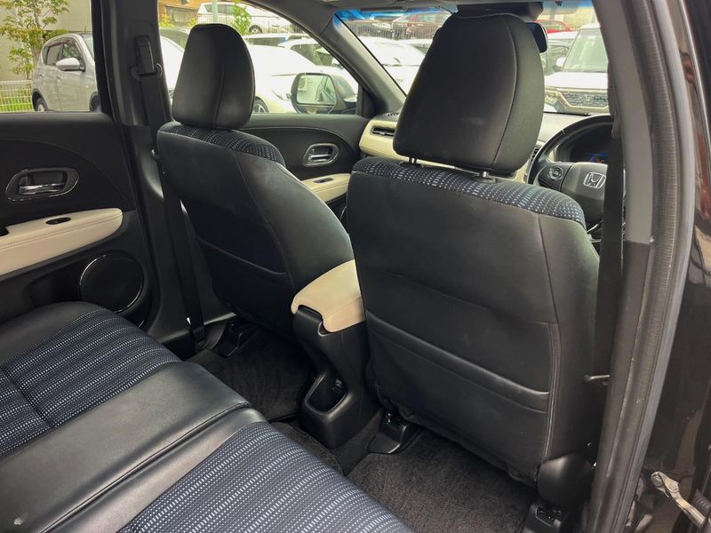 2016 Honda Vezel DAA-RU3 (UW-6a9b8a19861a0)[20]