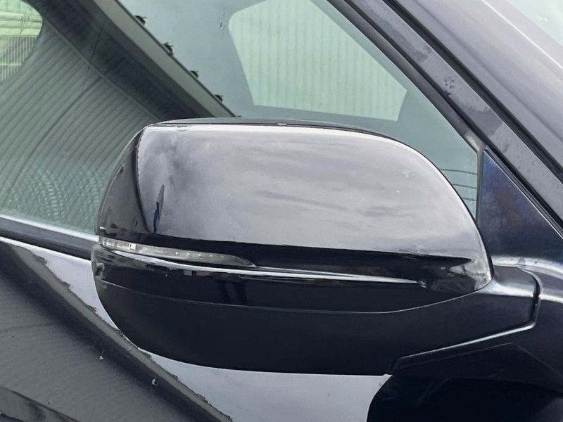 2016 Honda Vezel DAA-RU3 (UW-6a9b8a19861a0)[14]