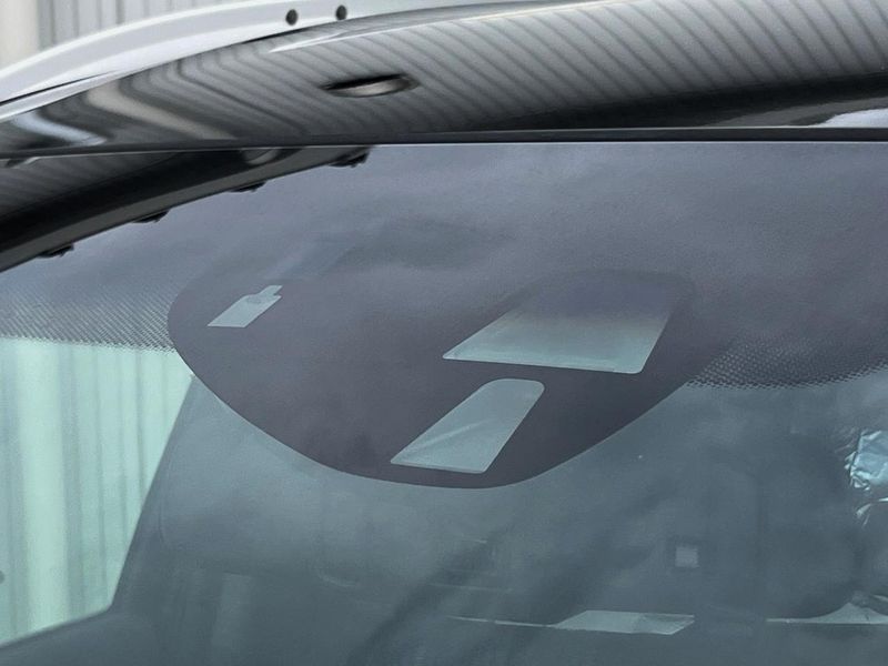 2016 Honda Vezel DAA-RU3 (UW-6a9b8a19861a0)[5]