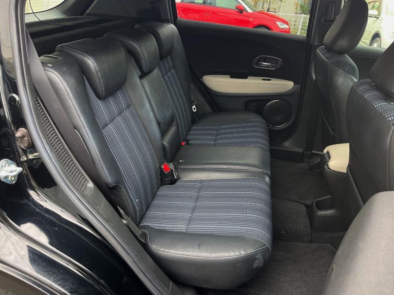 2016 Honda Vezel DAA-RU3 (UW-6a9b8a19861a0)[19]