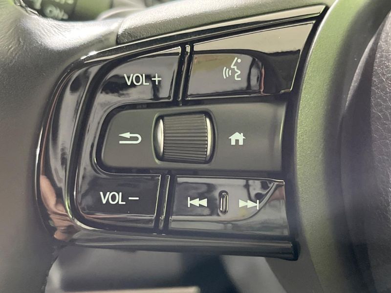 2023 Honda Vezel 6AA-RV5 (UW-6a9b8a24338e3)[24]
