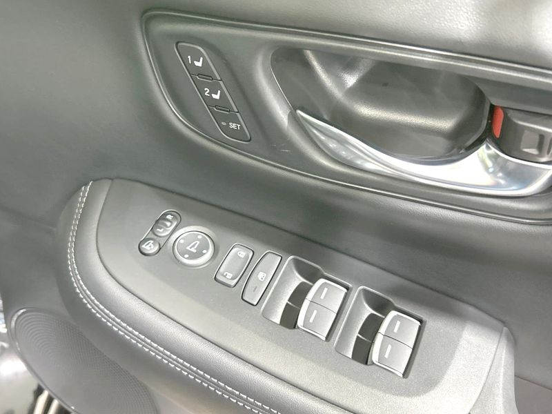2023 Honda ZR-V 6AA-RZ4 (UW-6a9b8a2e88880)[21]