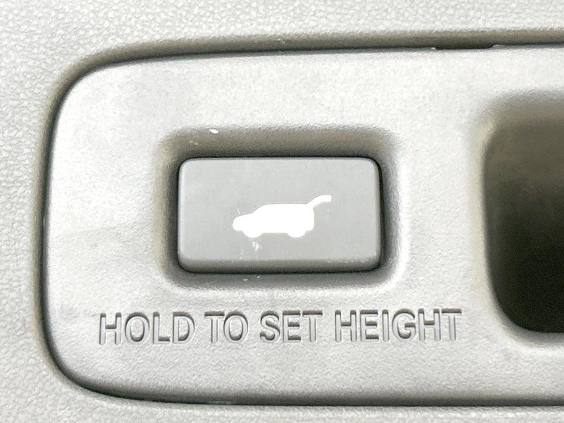 2023 Honda ZR-V 6AA-RZ4 (UW-6a9b8a2e88880)[14]
