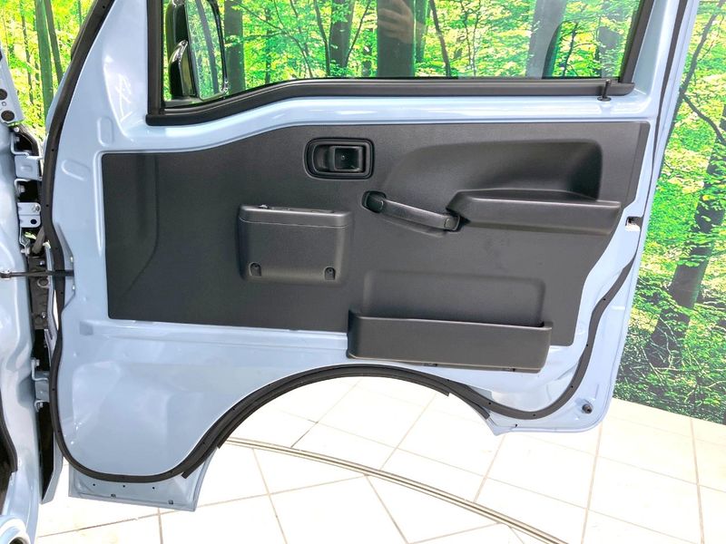 2021 Daihatsu Hijet Truck 3BD-S500P (UW-6a9b8a33d2ece)[29]