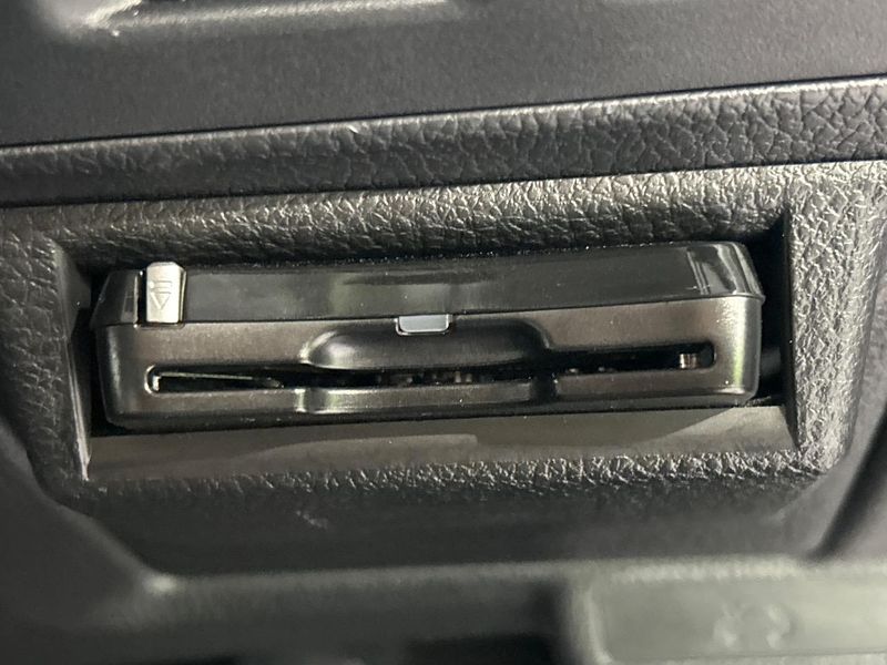 2016 Subaru Forester DBA-SJ5 (UW-6a9b8a405915b)[24]