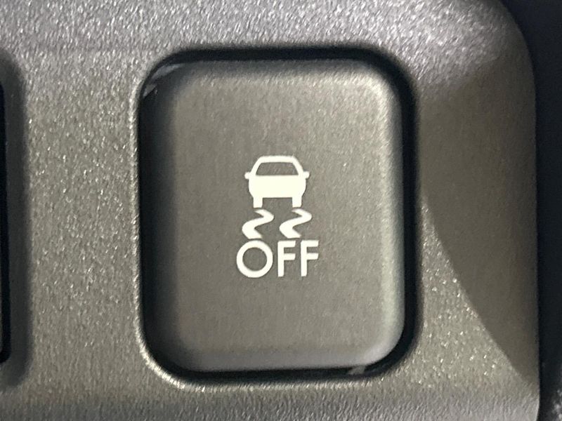 2016 Subaru Forester DBA-SJ5 (UW-6a9b8a405915b)[25]