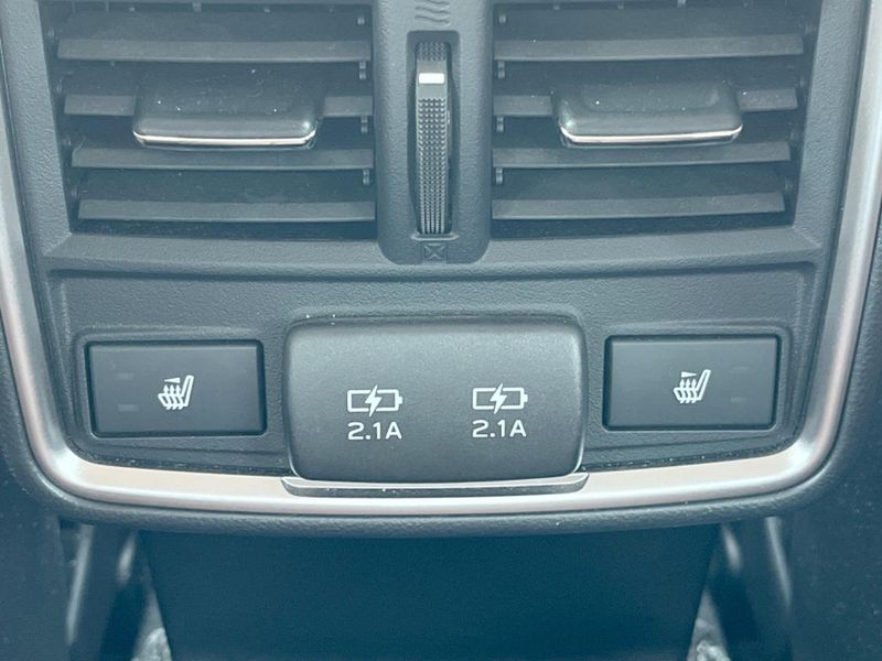 2019 Subaru Forester 5AA-SKE (UW-6a9b8a4546fc7)[16]