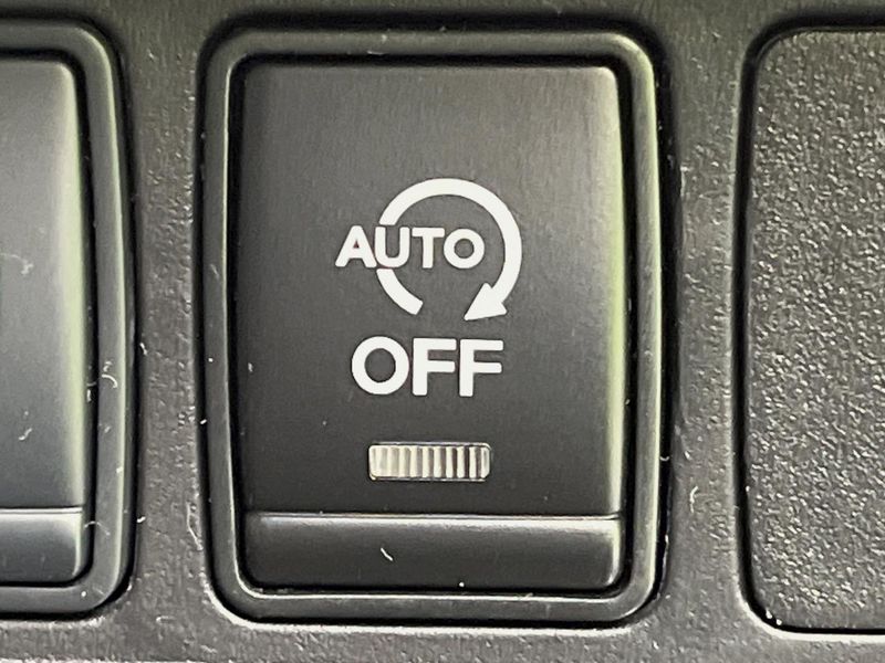 2018 Nissan X-Trail DBA-T32 (UW-6a9b8a4edf752)[11]