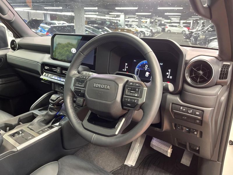 2024 Toyota Land Cruiser 250 3BA-TRJ250W (UW-6a9b8a633e3c5)[5]