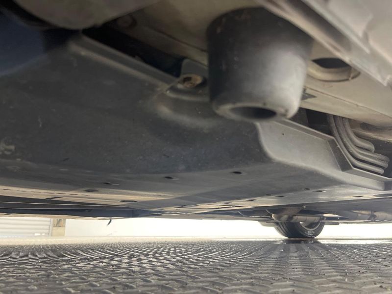2013 Lexus LS DBA-USF40 (UW-6a9b8a6a98d9e)[21]