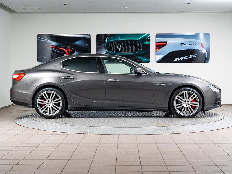 2016 Maserati Ghibli ABA-MG30A (UW-6a9b8aa5df803)[13]