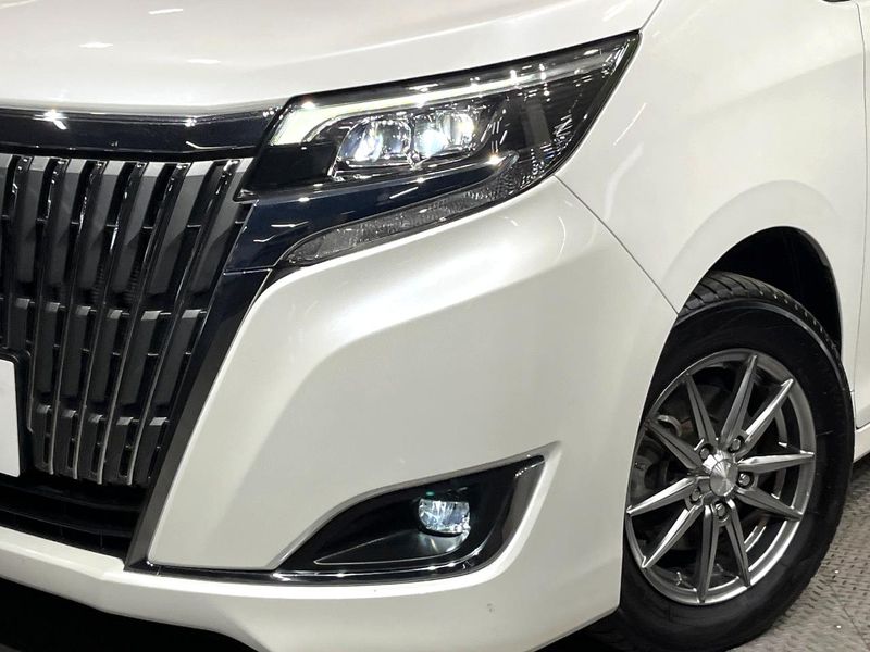 2017 Toyota Esquire DBA-ZRR80G (UW-6a9b8ab915731)[27]