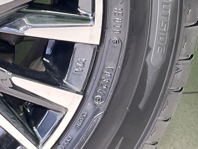 2019 Toyota Voxy DBA-ZRR85W (UW-6a9b8ac51af83)[12]