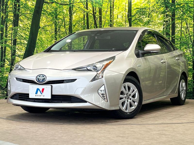 2016 Toyota Prius DAA-ZVW50 (UW-6a9b8ae0c34da)[0]