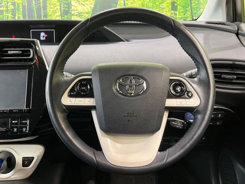 2016 Toyota Prius DAA-ZVW50 (UW-6a9b8ae0c34da)[21]