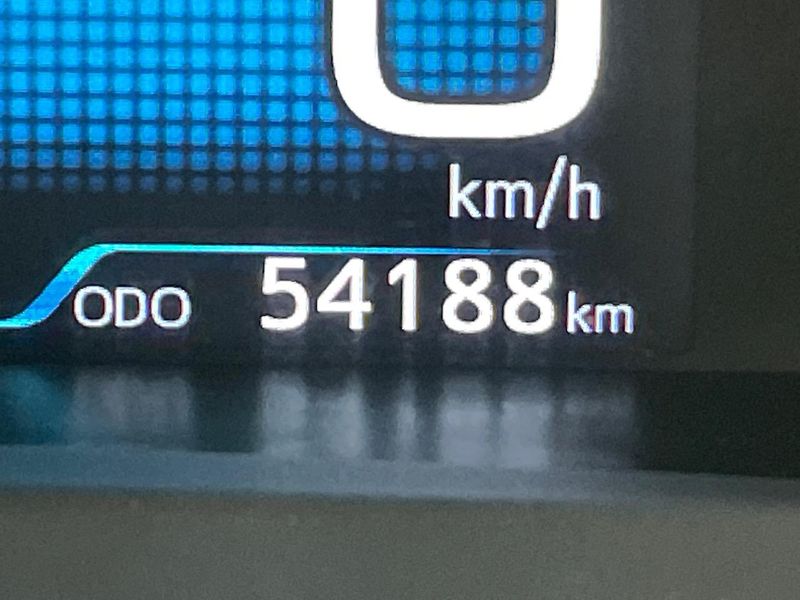 2021 Toyota Prius 6AA-ZVW51 (UW-6a9b8ae5232c2)[2]