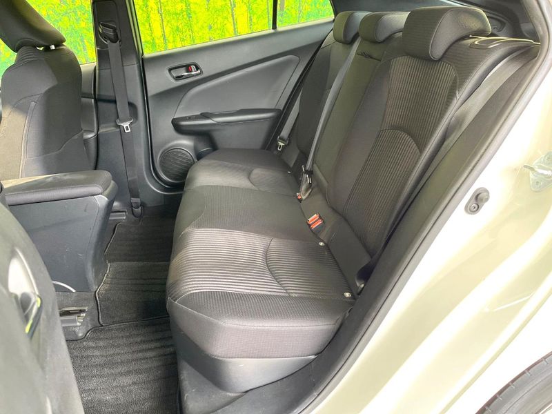 2019 Toyota Prius DAA-ZVW51 (UW-6a9b8ae8c916c)[14]