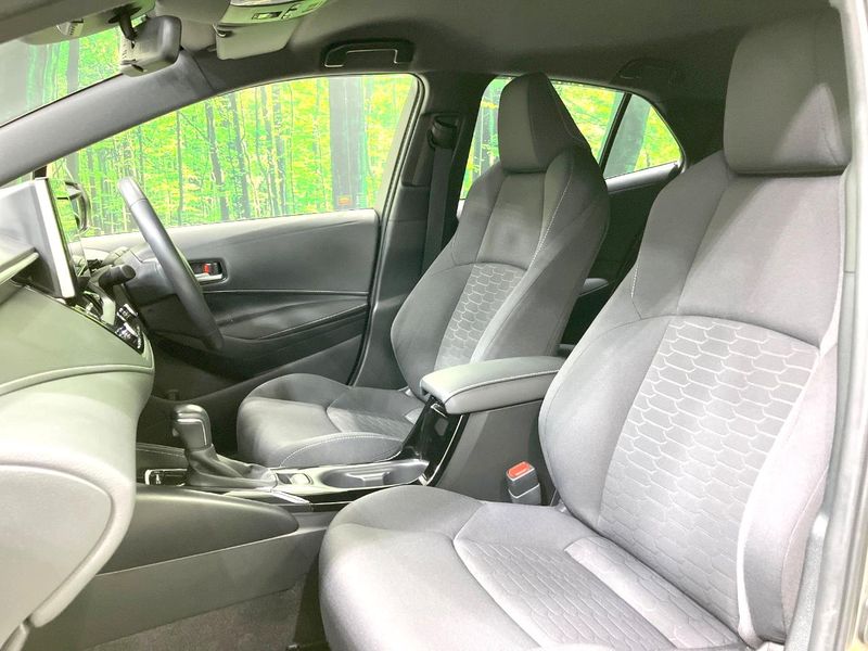 2019 Toyota Corolla Sport 6AA-ZWE211H (UW-6a9b8aef3fb96)[4]