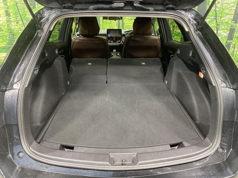 2022 Toyota Corolla Touring 6AA-ZWE211W (UW-6a9b8af0d384c)[21]