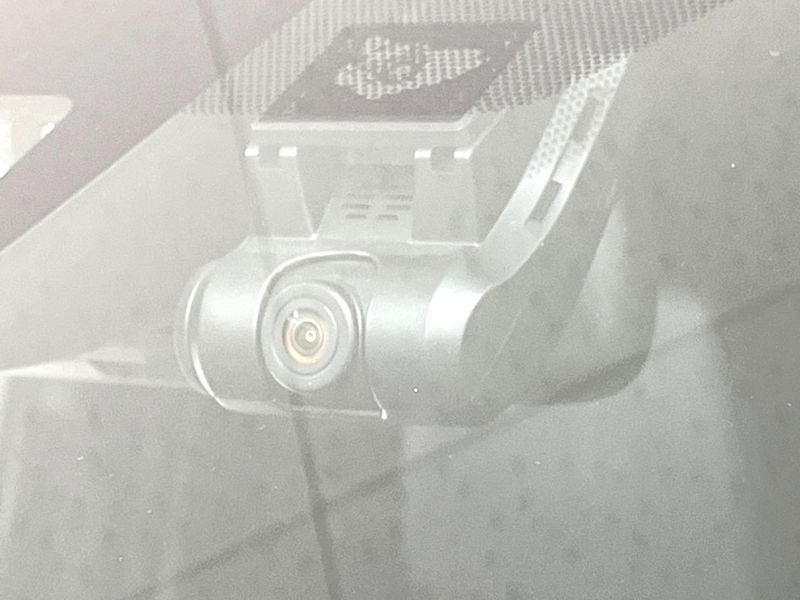 2019 Toyota Esquire DAA-ZWR80G (UW-6a9b8af83c7c3)[18]