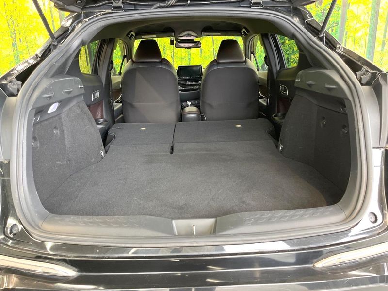 2016 Toyota C-HR DAA-ZYX10 (UW-6a9b8b0cbaef6)[28]