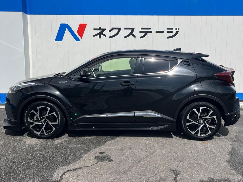2018 Toyota C-HR DAA-ZYX10 (UW-6a9b8b10e14cb)[19]